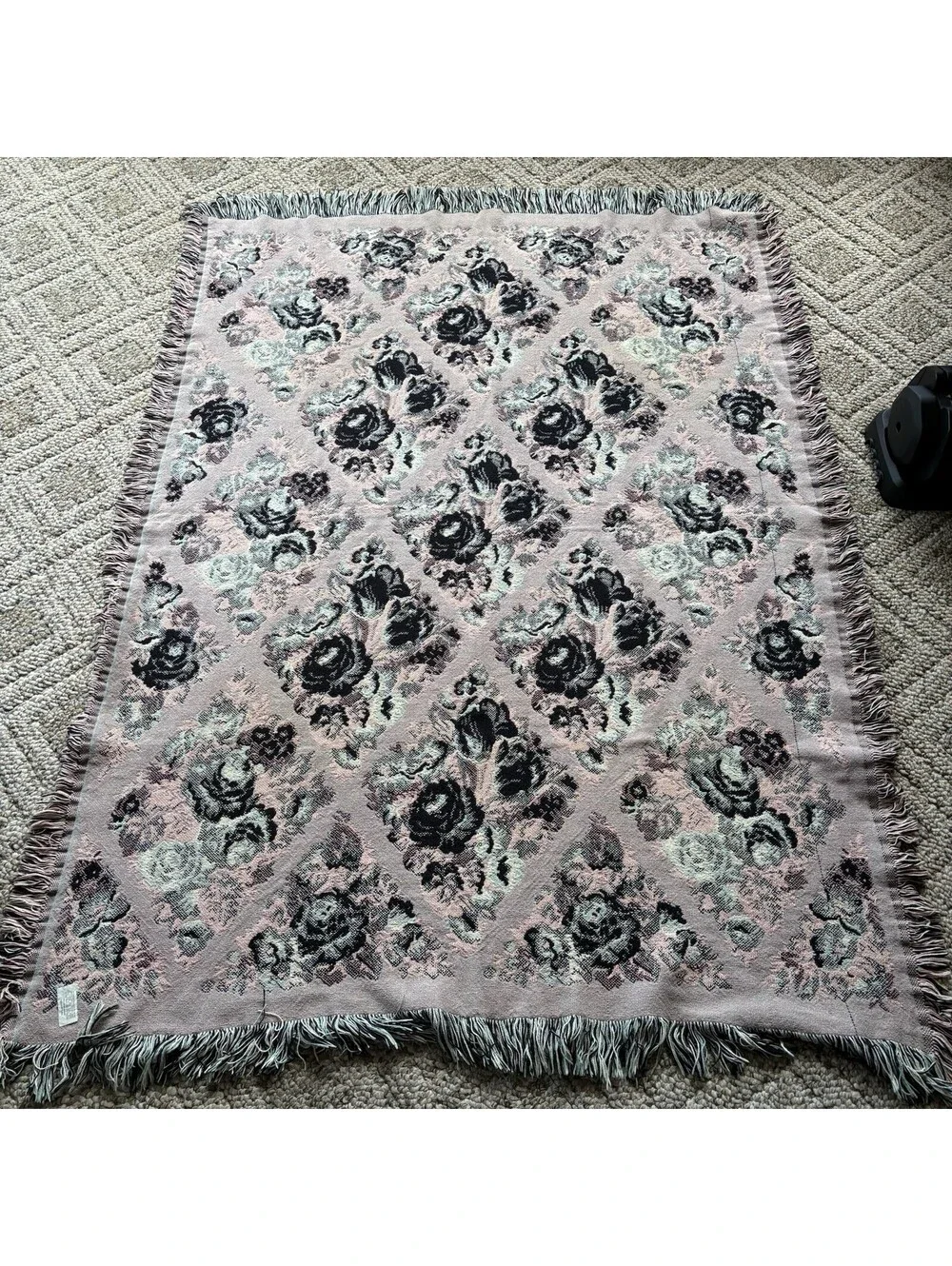 Vintage Floral Tapestry Throw 51”x 63” Pink Roses Green Leaves - Wall Hanging